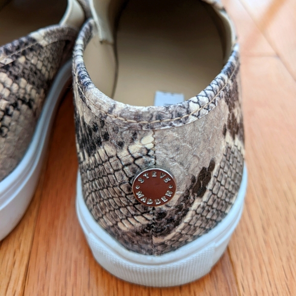 Steve Madden Snakeskin Slip on Loafers - Picture 7 of 10